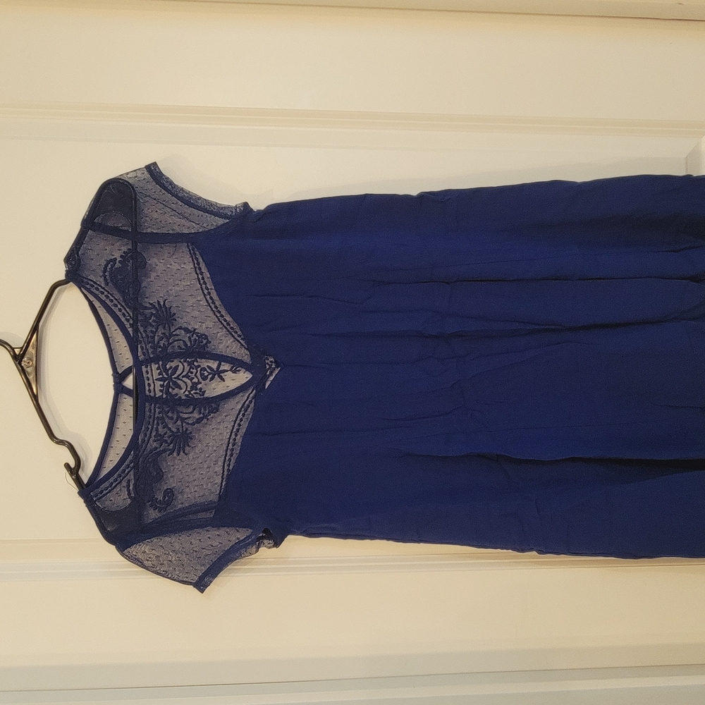 BoutiqueElegant Blue Lace Dress